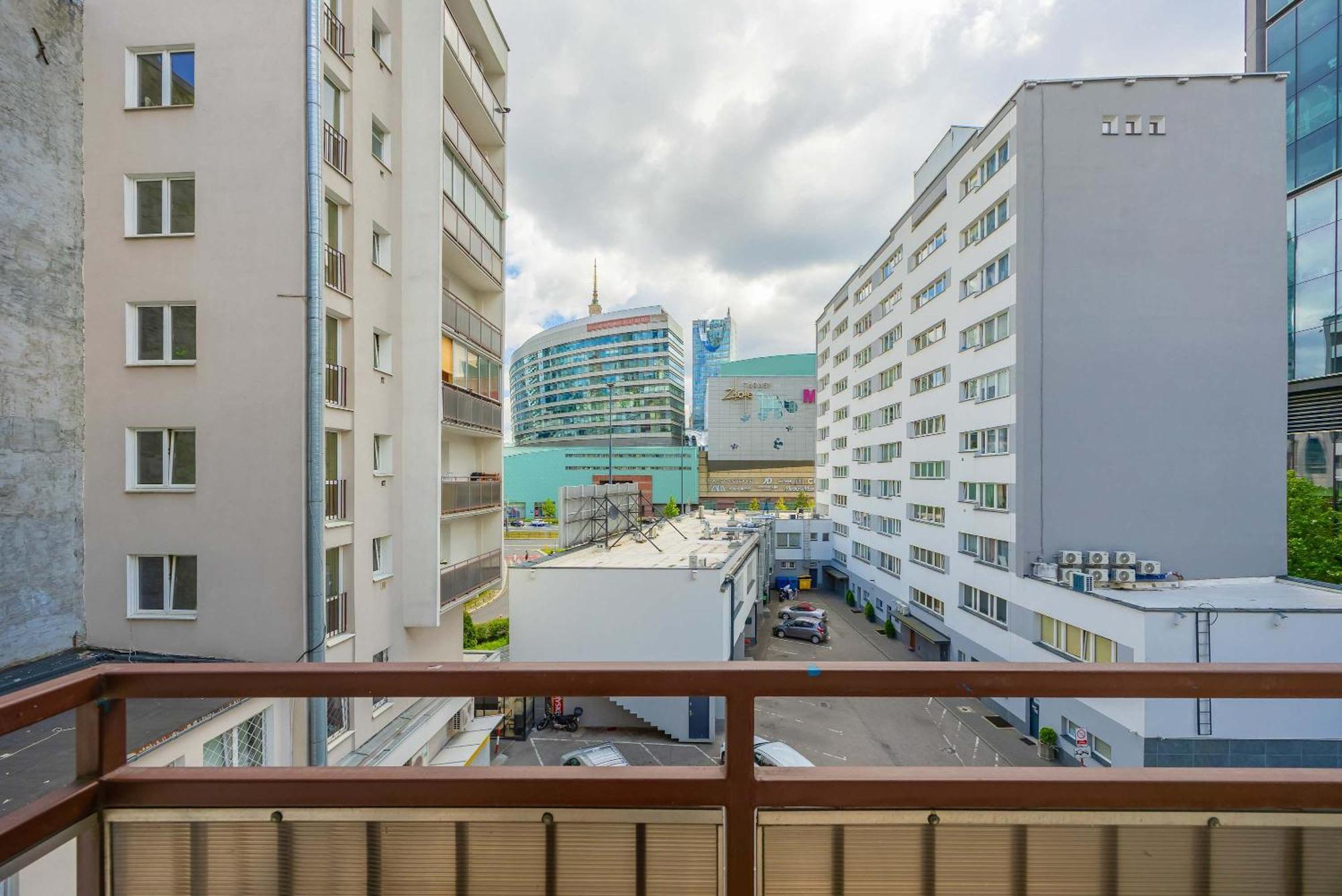 Chmielna Dla 3 Osob Centrum Warszawy By Renters Apartament