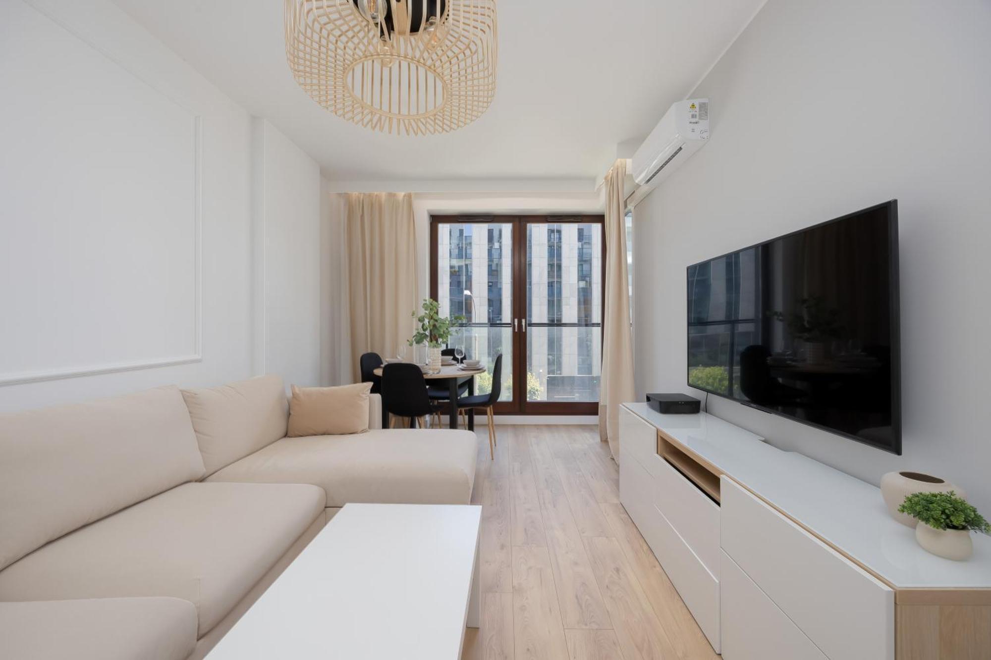 Siedmiogrodzka With Balcony & Parking Wola By Renters *