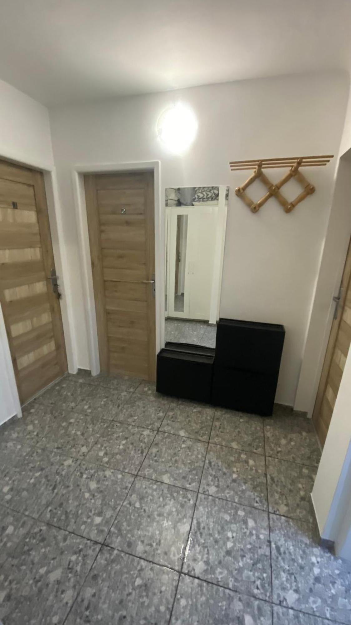 In - G9 Hostel