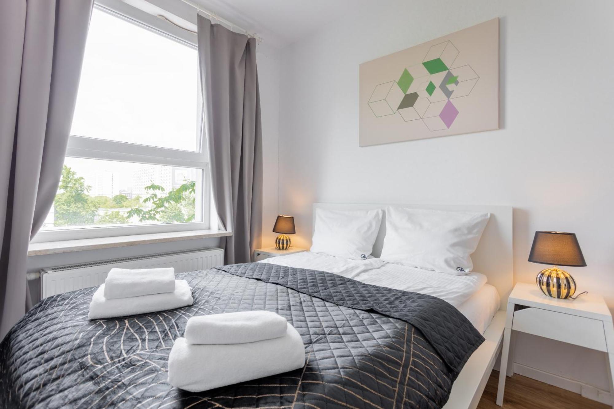 Chic - Modern And Cozy - Location - Pereca Apartment Warschau