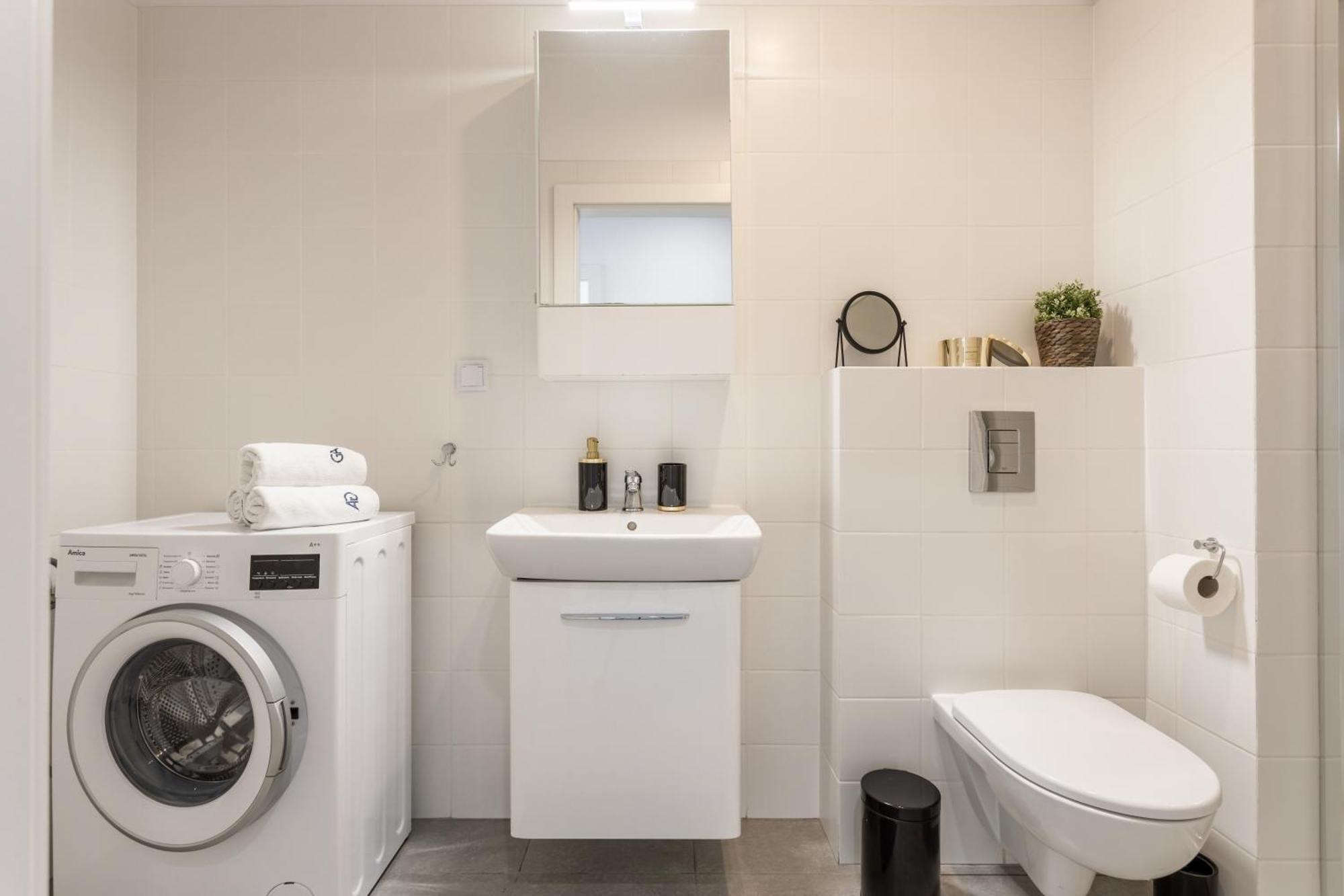 Chic - Modern And Cozy - Location - Pereca Warschau