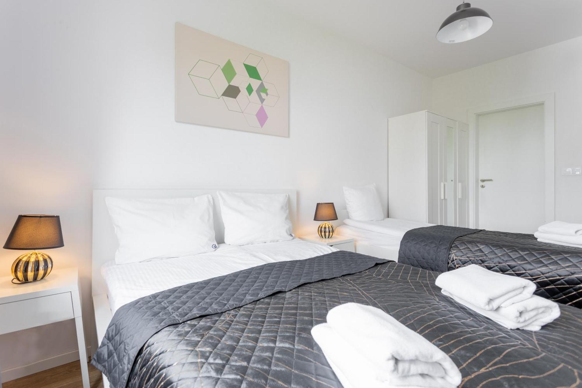 Chic - Modern And Cozy - Location - Pereca