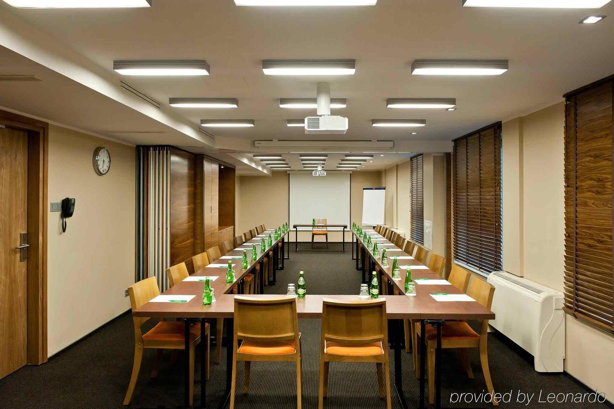 Mercure Airport 4* Warsaw