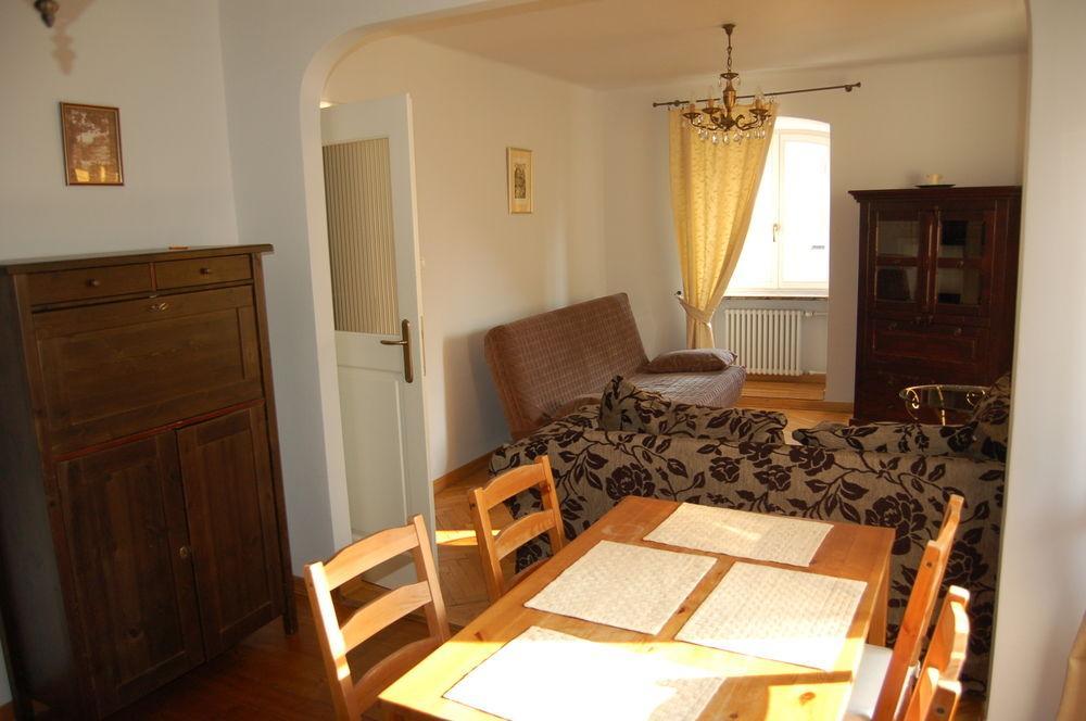 Apartment Miodowa Old Town *