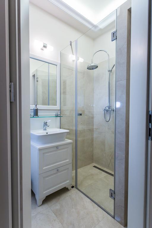 Apartment Poznanska Metro Centrum