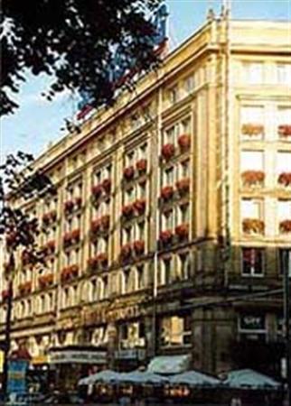 Khách sạn Mdm Centre 3*