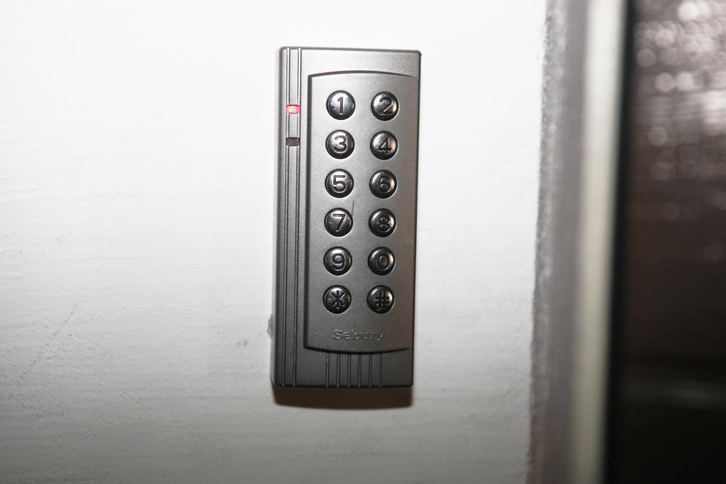 Magnetic Mehoffera Apartment Warsaw