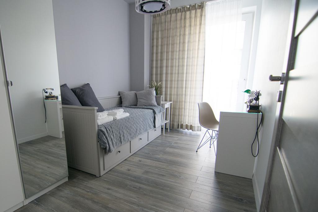 Bright Hoza Apartment Warsaw