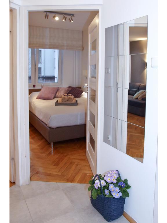 Apartment Srebrna Warsaw