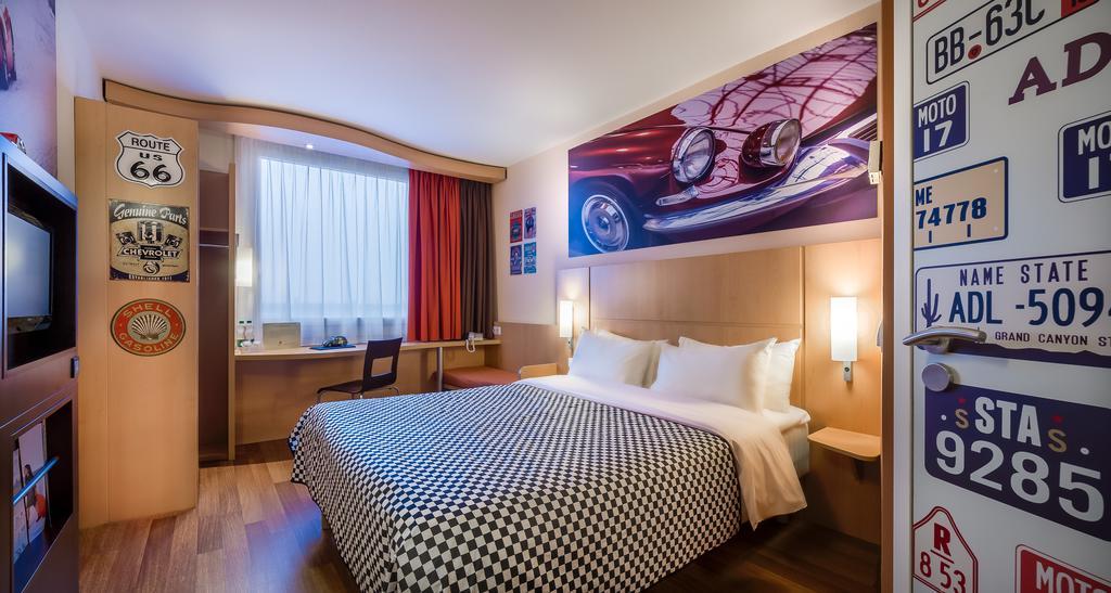 Hotel Ibis Reduta Warsaw