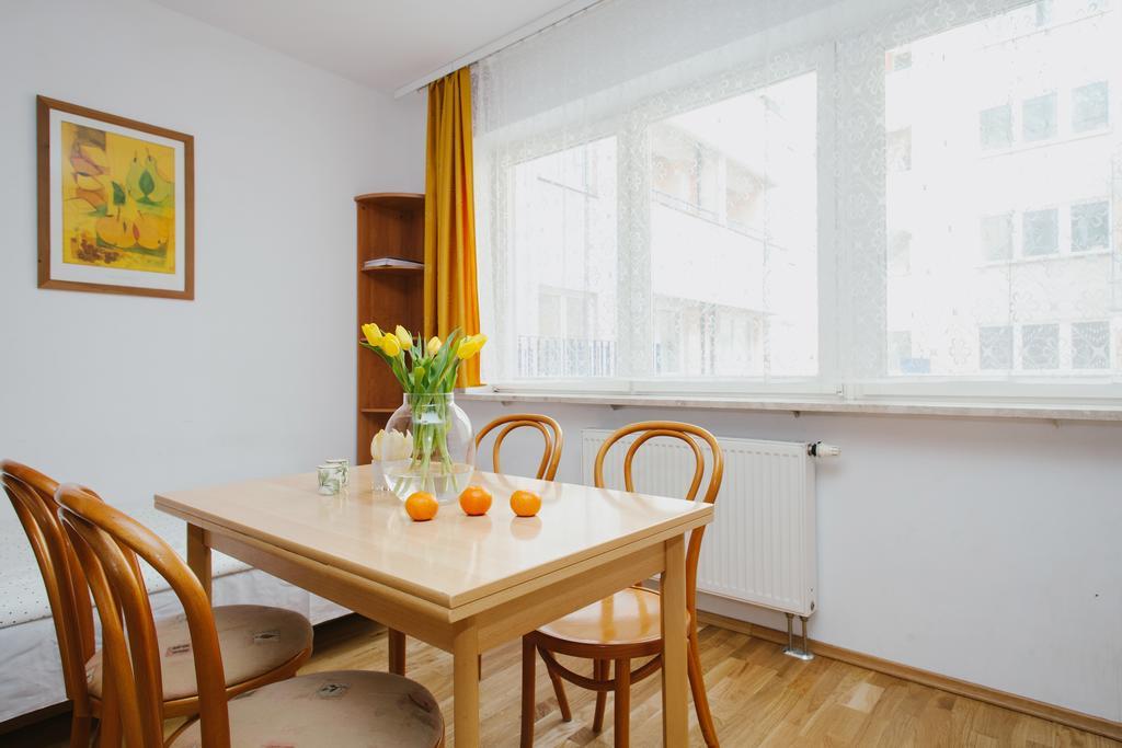 Apartment Shortstaypoland Krochmalna Warsaw