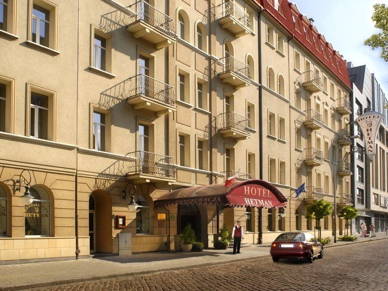 Hetman Warsaw
