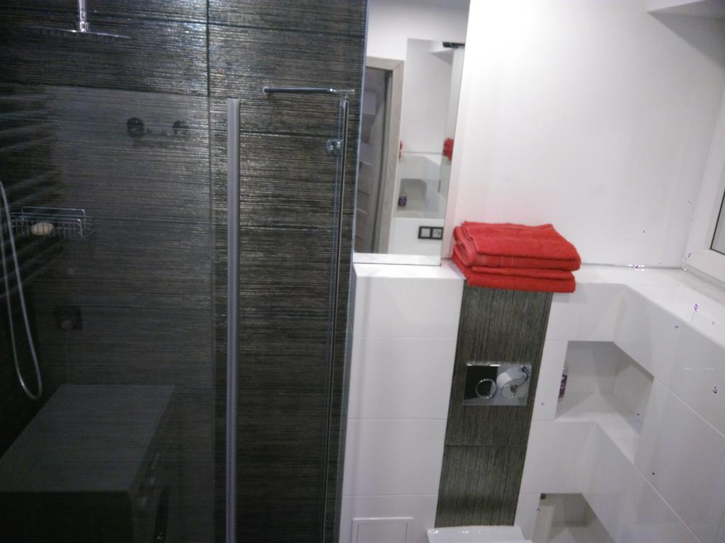 Apartament Salezego *