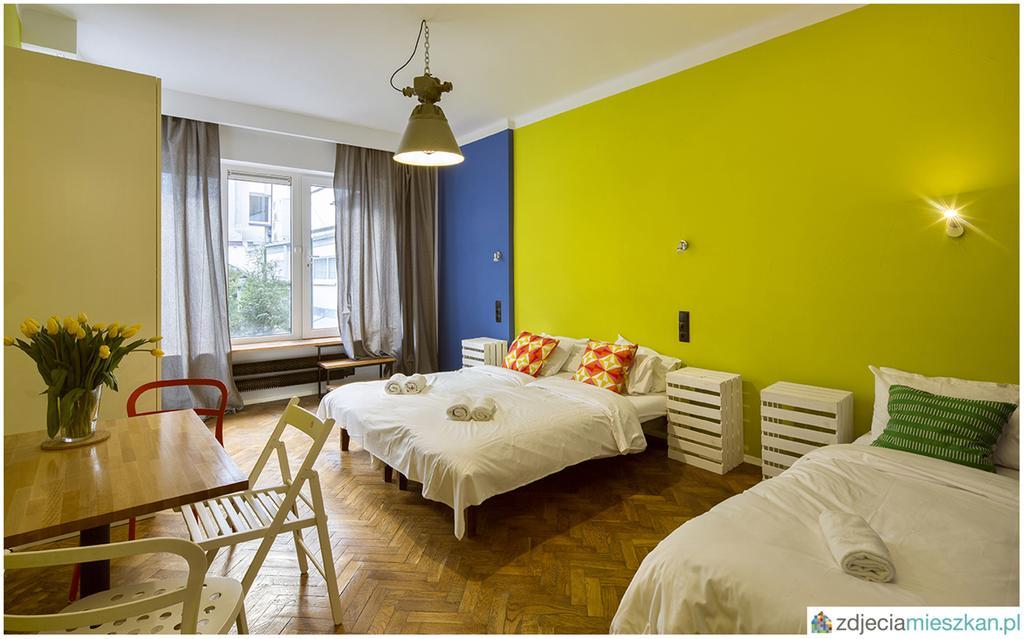 Apartment Hoza 35 A-E By Homeprime Warsaw