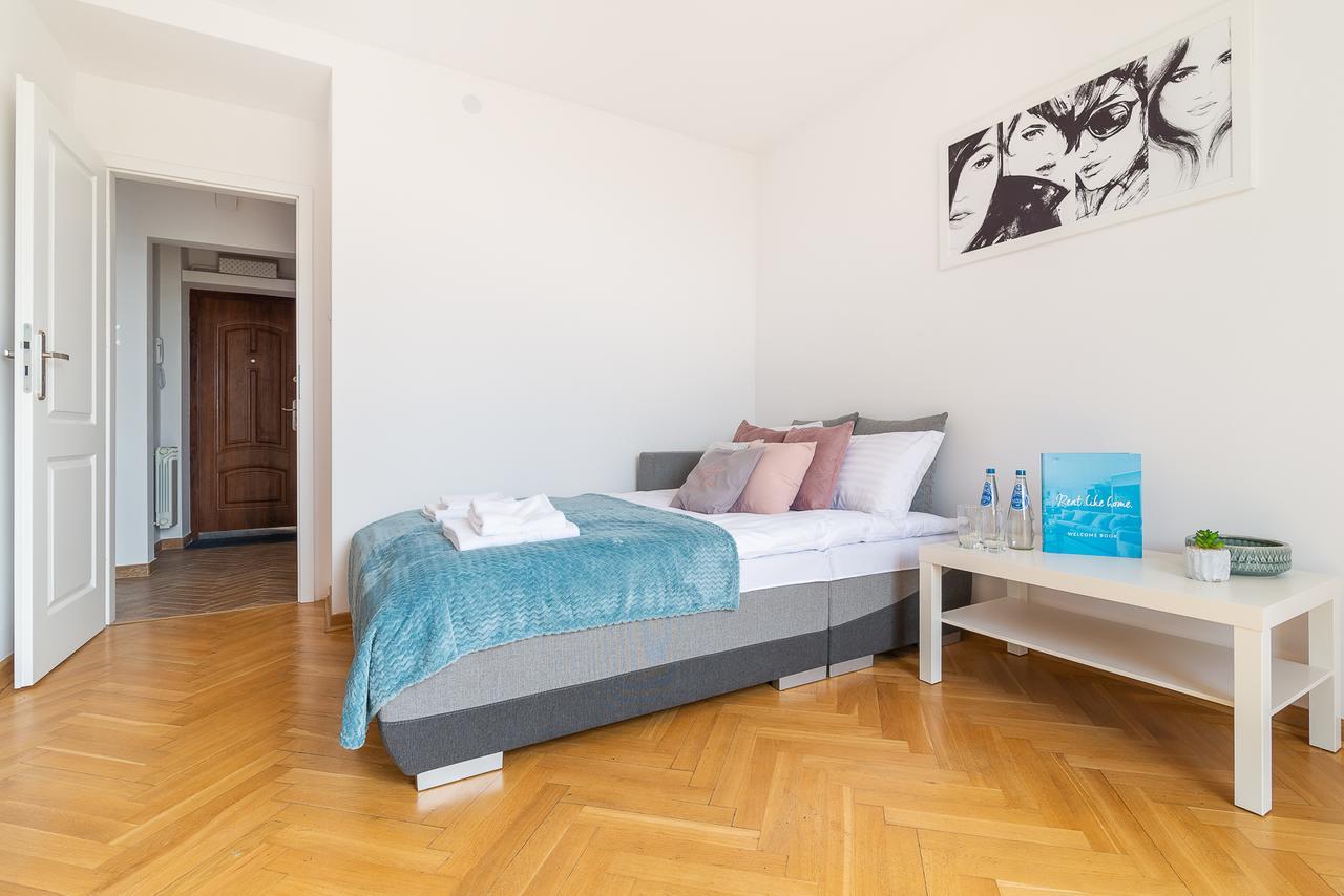 Rent Like Senatorska 40 Warsaw