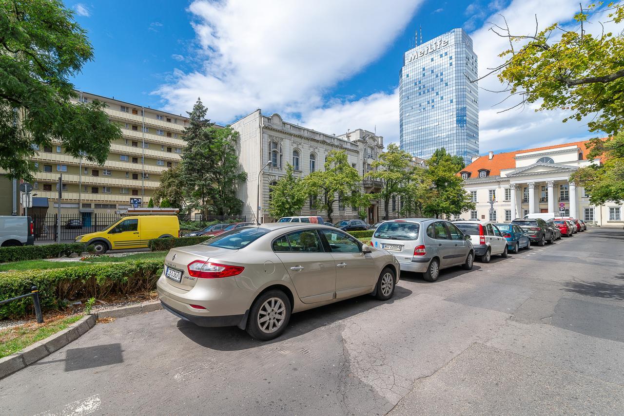 Rent Like Senatorska 40 Warsaw