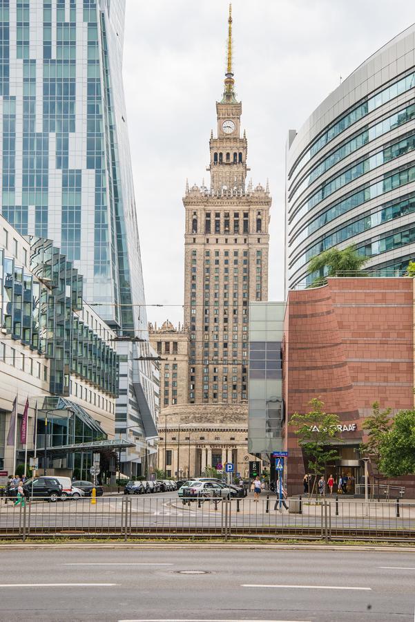 Gold Zlota - Palace Of Culture View- Netflix Apartment Warsaw