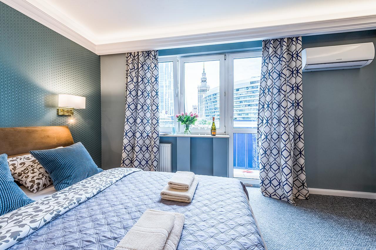 Gold Zlota - Palace Of Culture View- Netflix Apartment