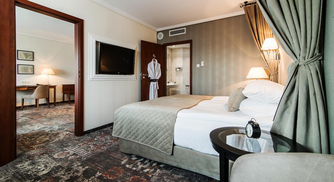 Hotel Airport Okęcie