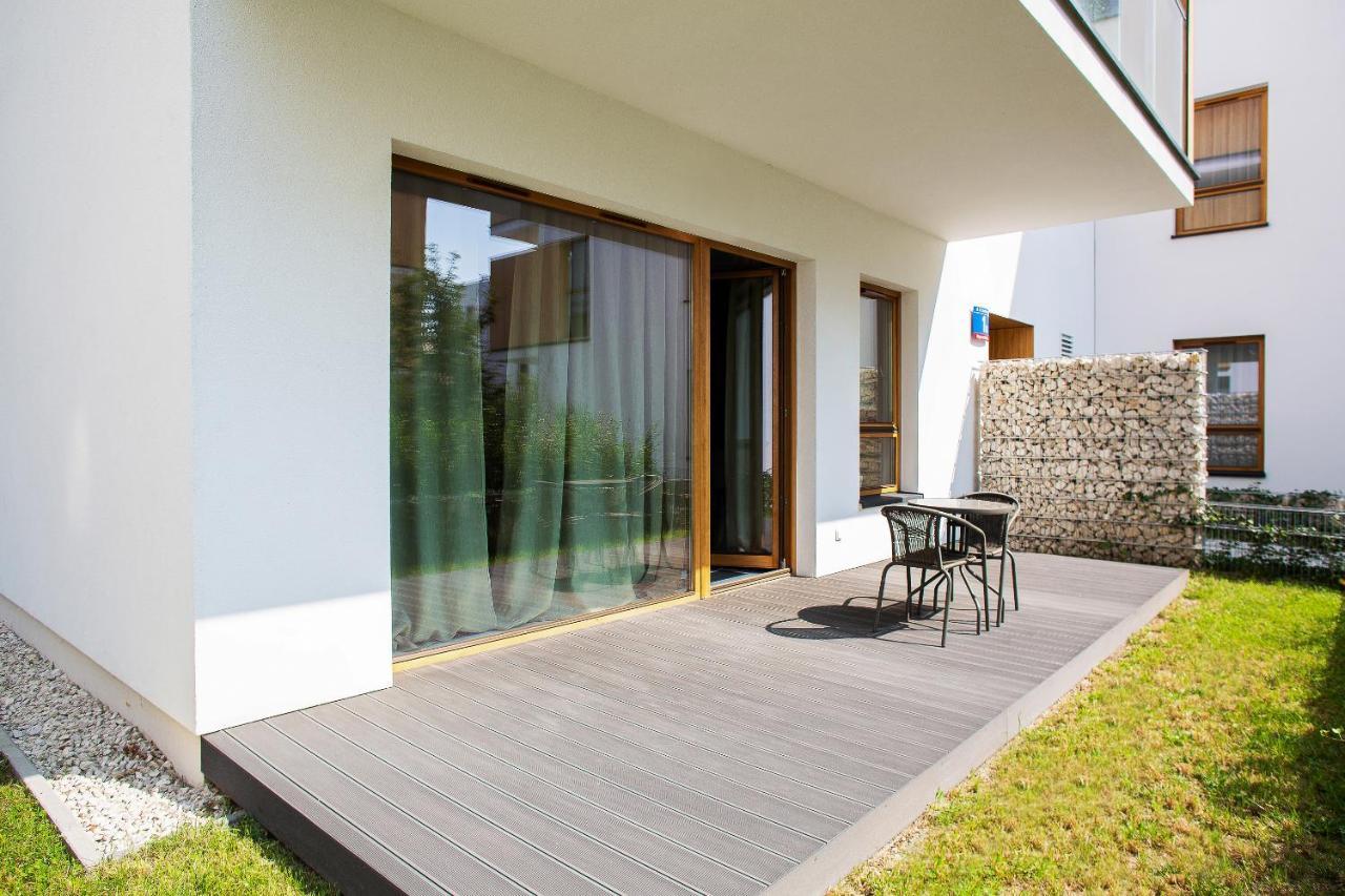 Smolenskiego By Renters Apartment *