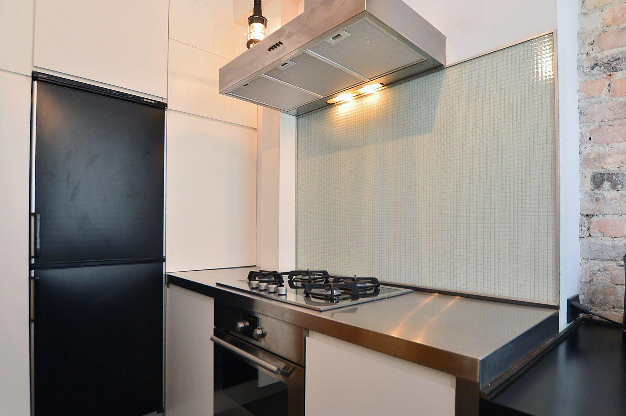 Bizzi Luxdesign Studio - Apartment Warschau