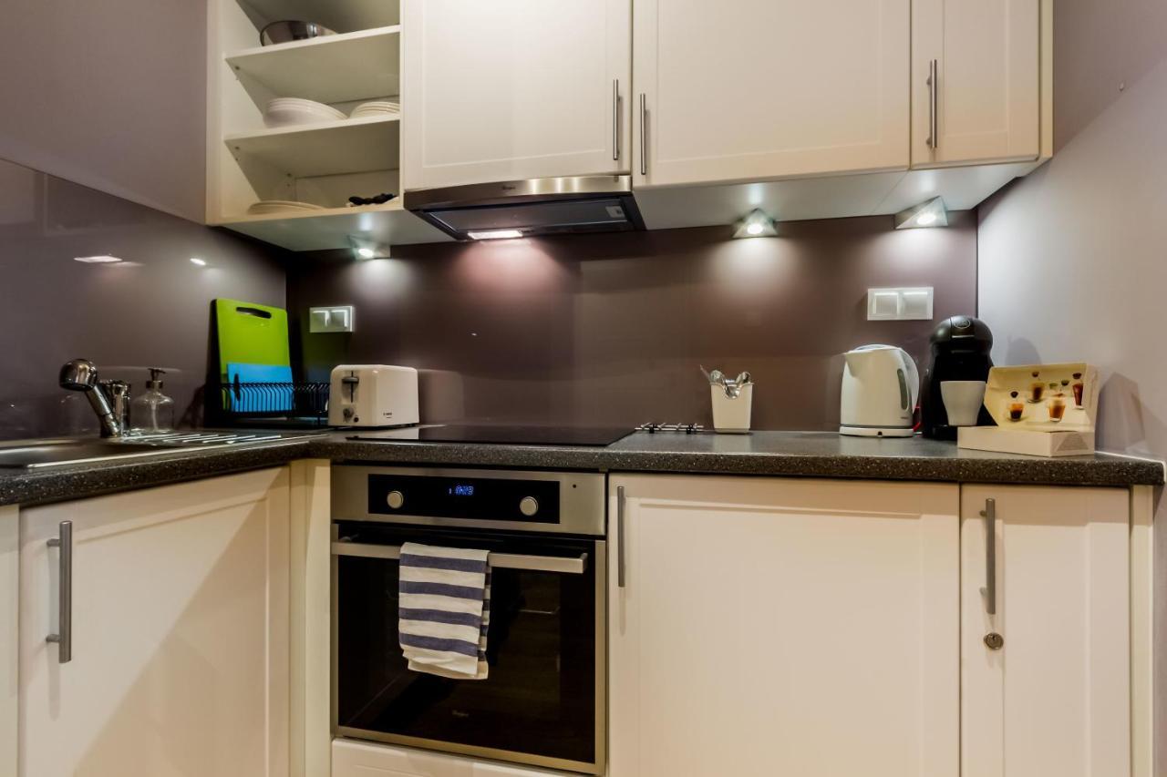 Okrzei 18 - Studio By Homeprime Apartment Warsaw