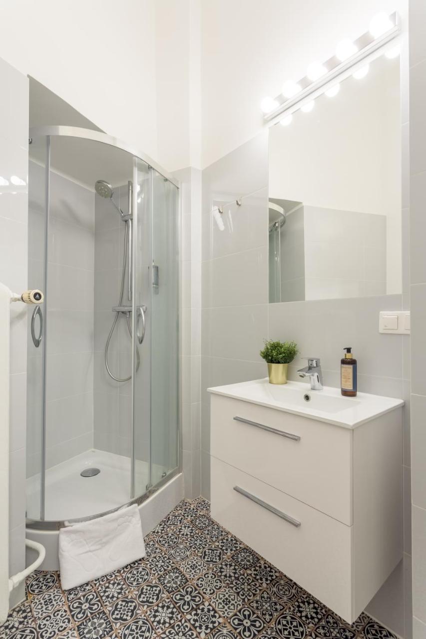Rent Like Bagatela 13 Apartment Warsaw