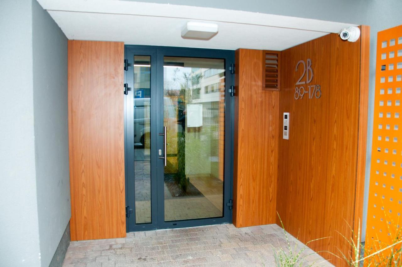 Cybernetyki Mokotow Apartment *