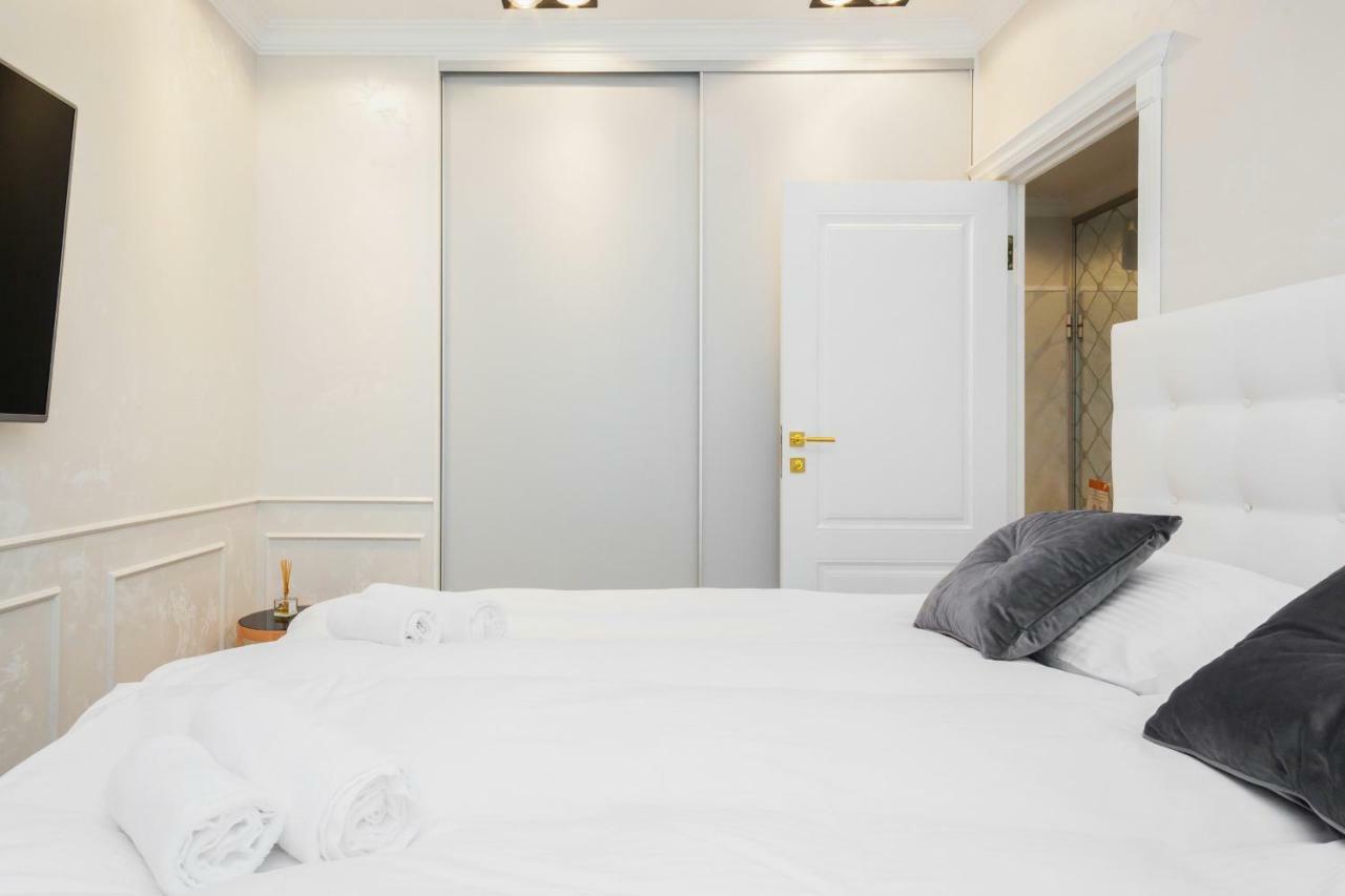 Căn hộ Boutiq Park By Renters Prestige Warsaw