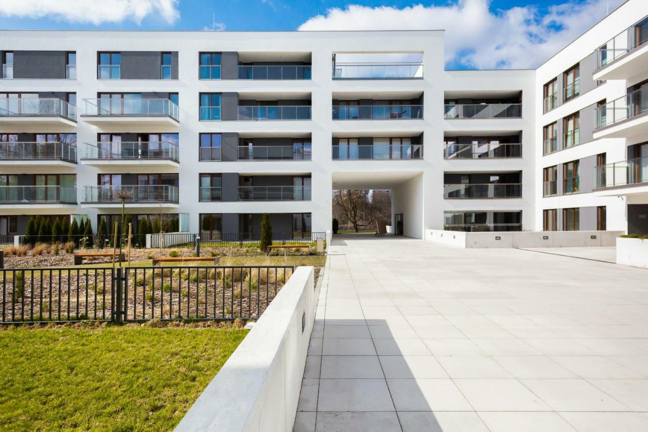 Boutiq Park By Renters Prestige *