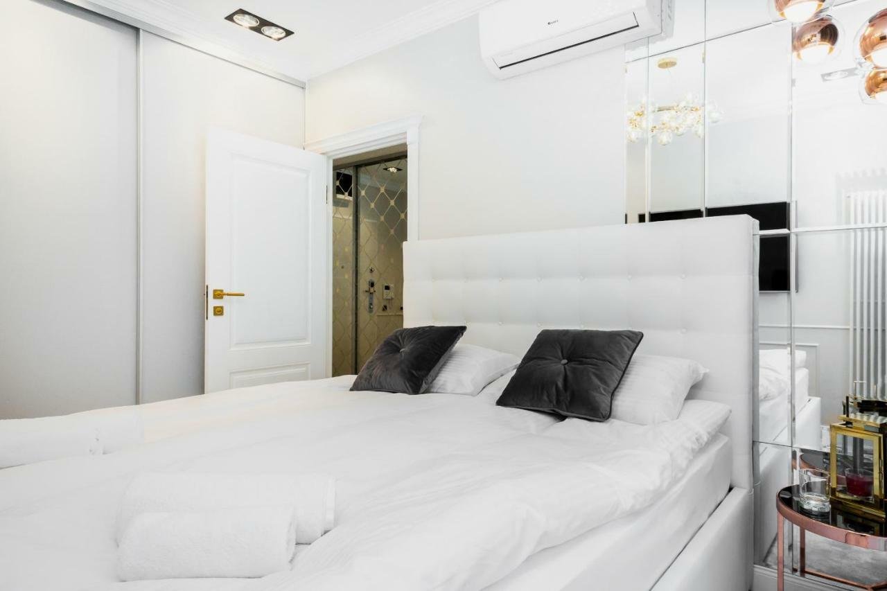 Boutiq Park By Renters Prestige *
