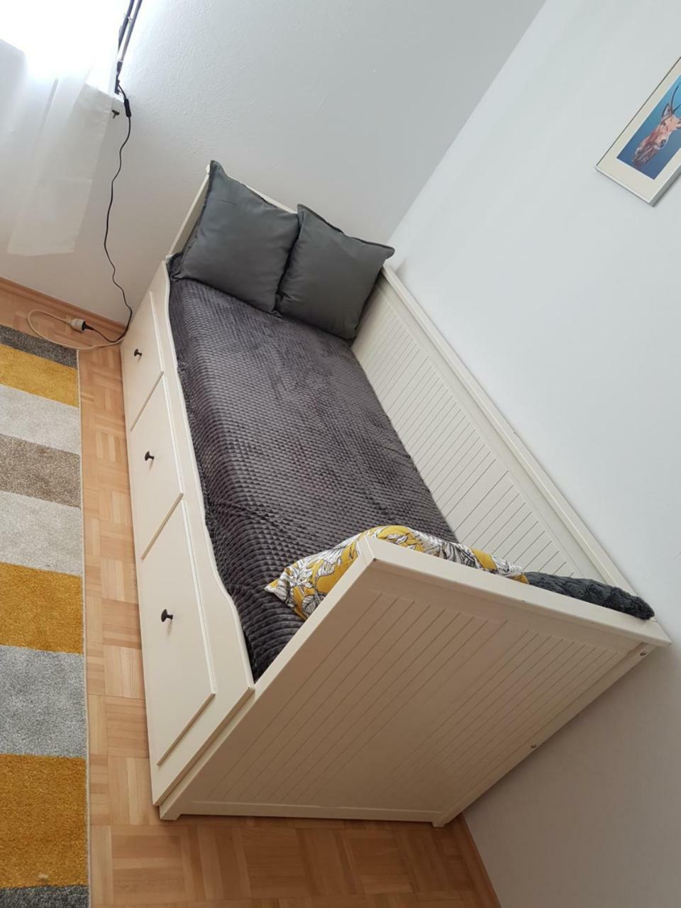 Homestay The Residency Warsaw