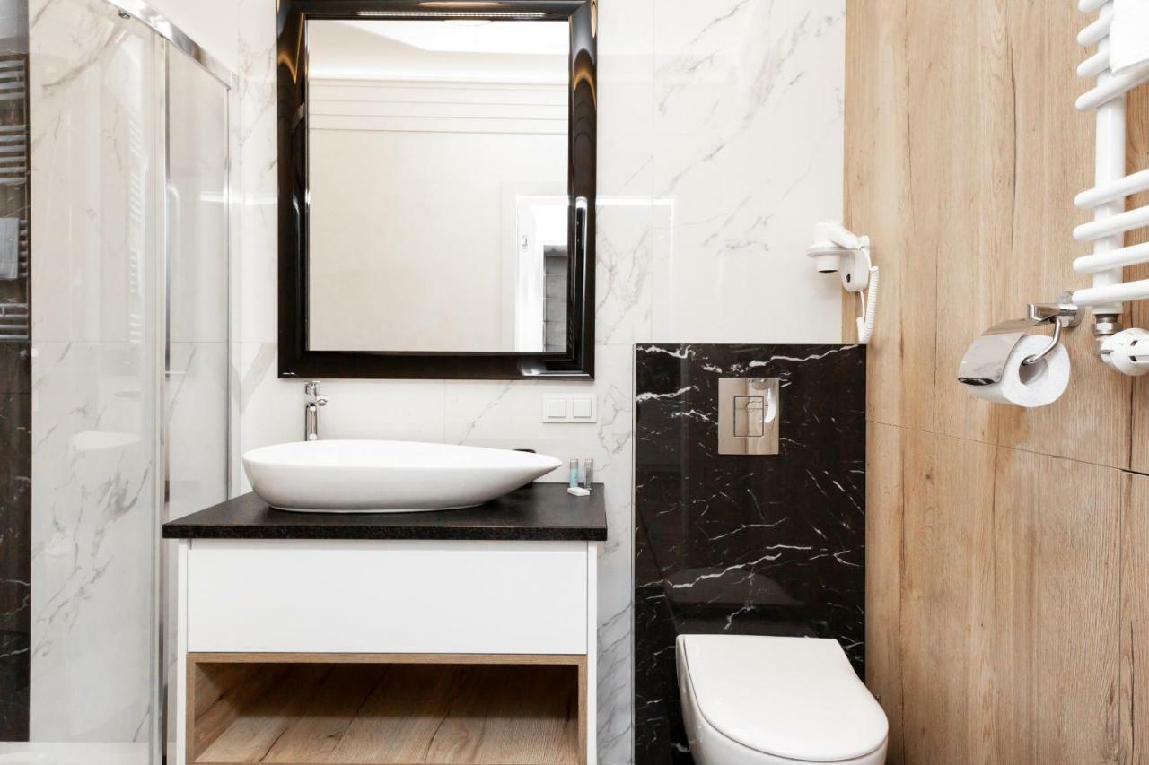 Apartment Przyokopowa By Renters Warschau