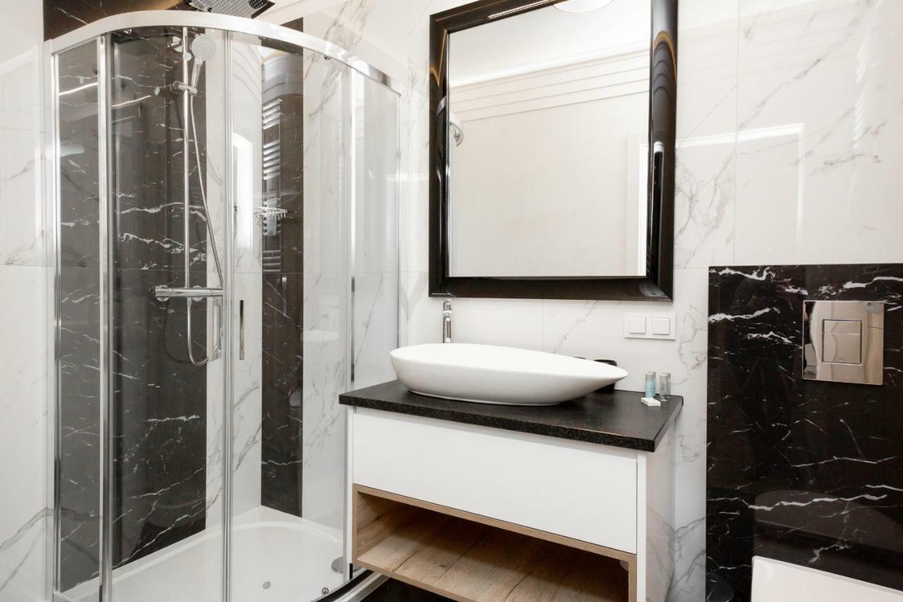 Apartment Przyokopowa By Renters
