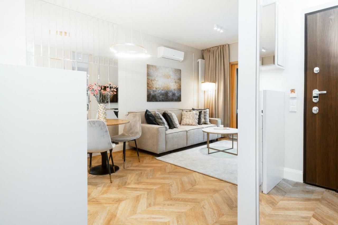 Apartamento Mennica By Renters Prestige Varsóvia