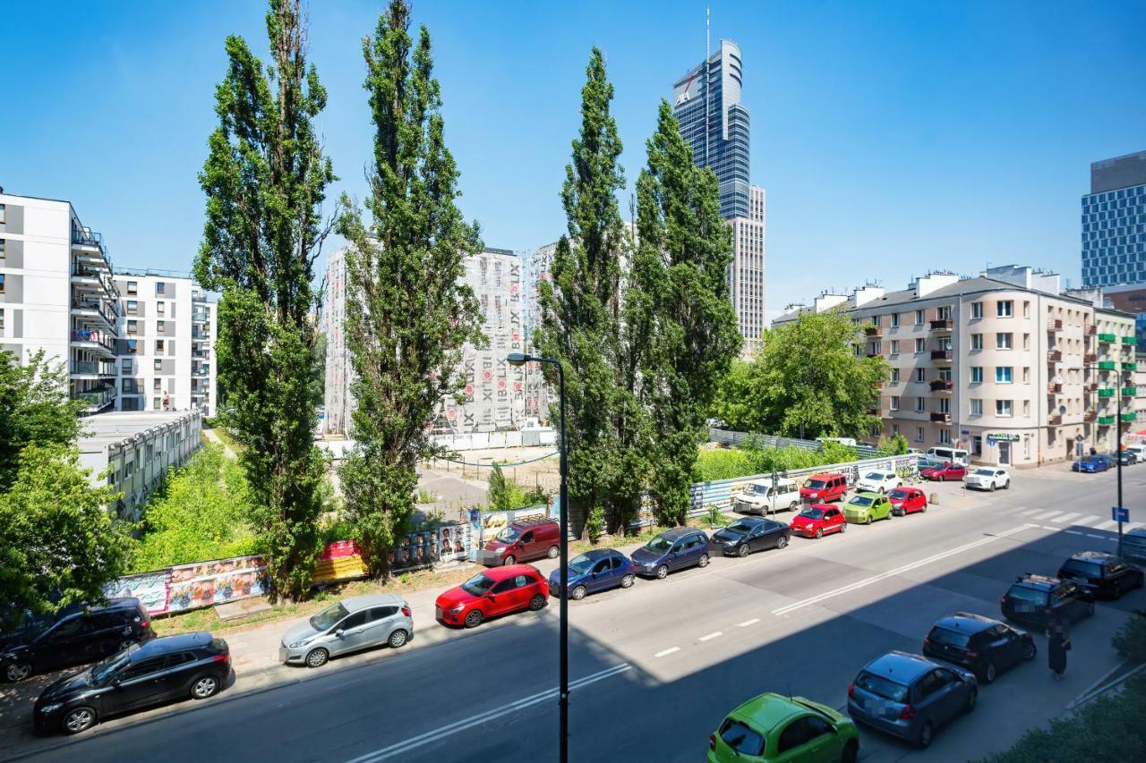 Grzybowska By Renters Apartment *