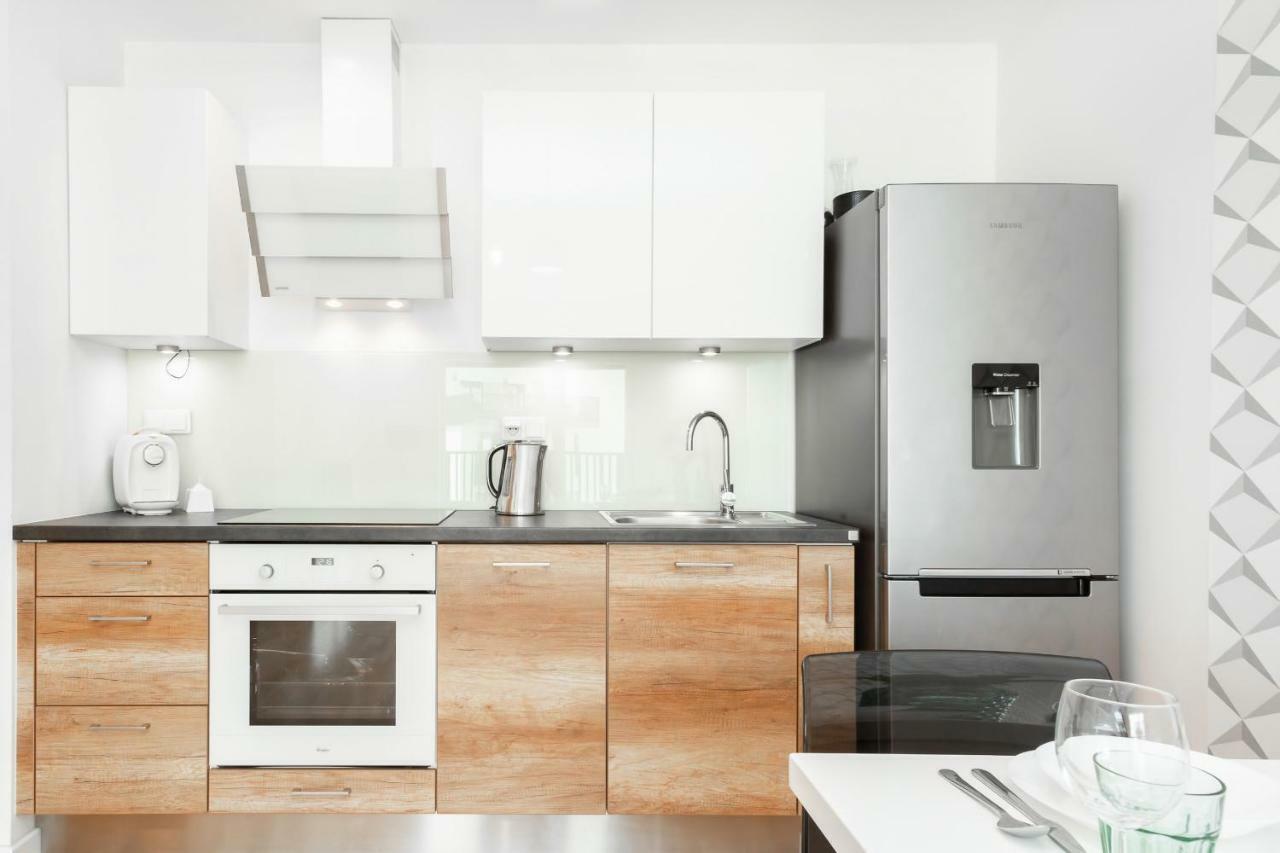 Apartment A&d By Renters