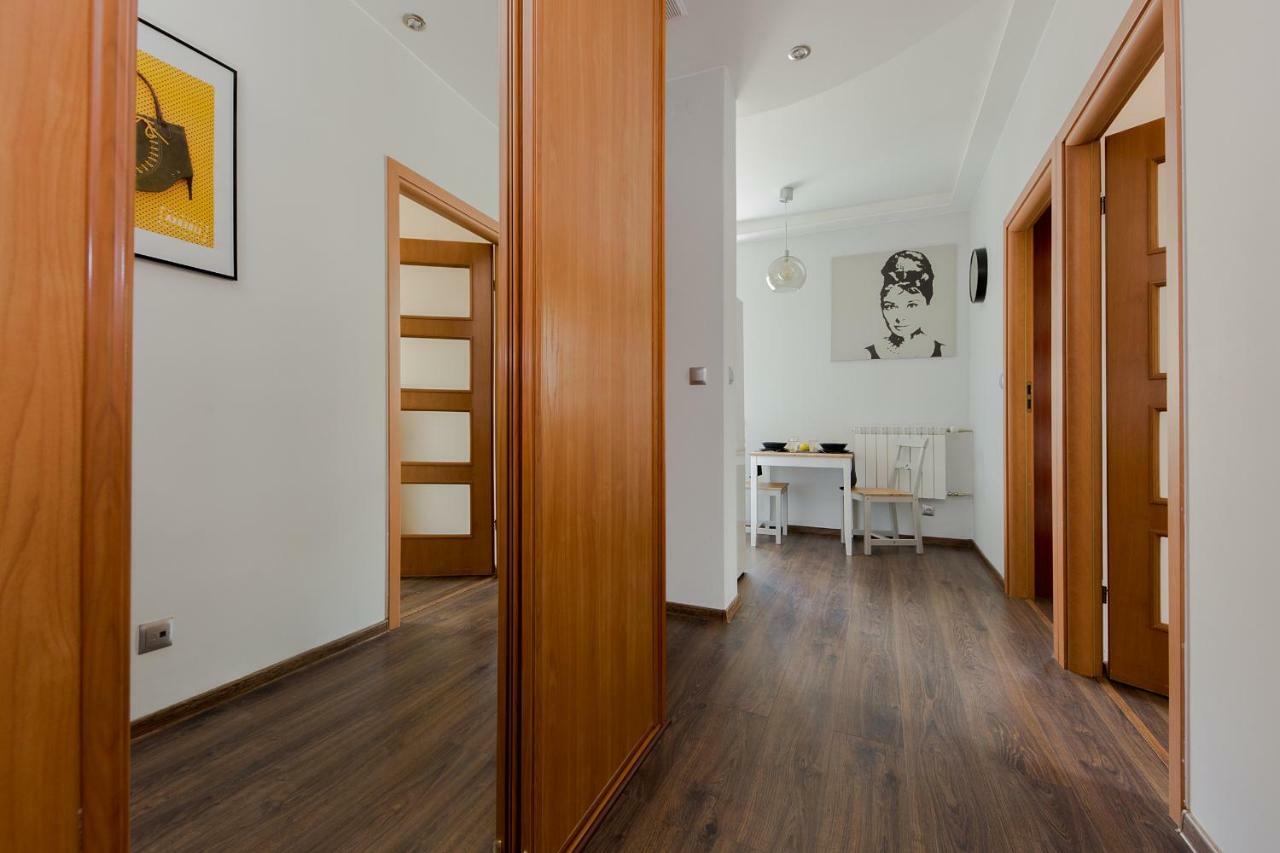 Shortstaypoland Staszica Apartment *