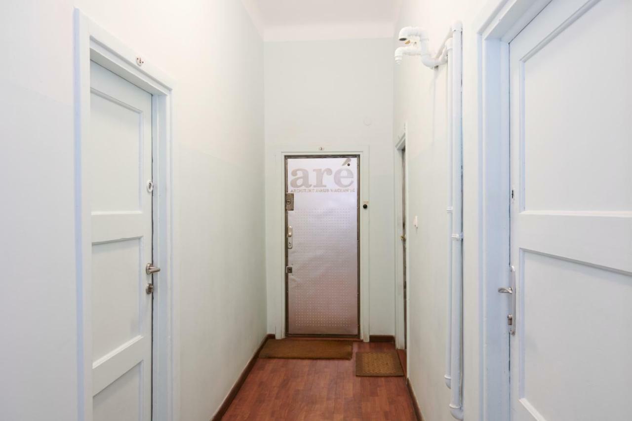 Apartamento Chmielna 24 By Renters Varsóvia