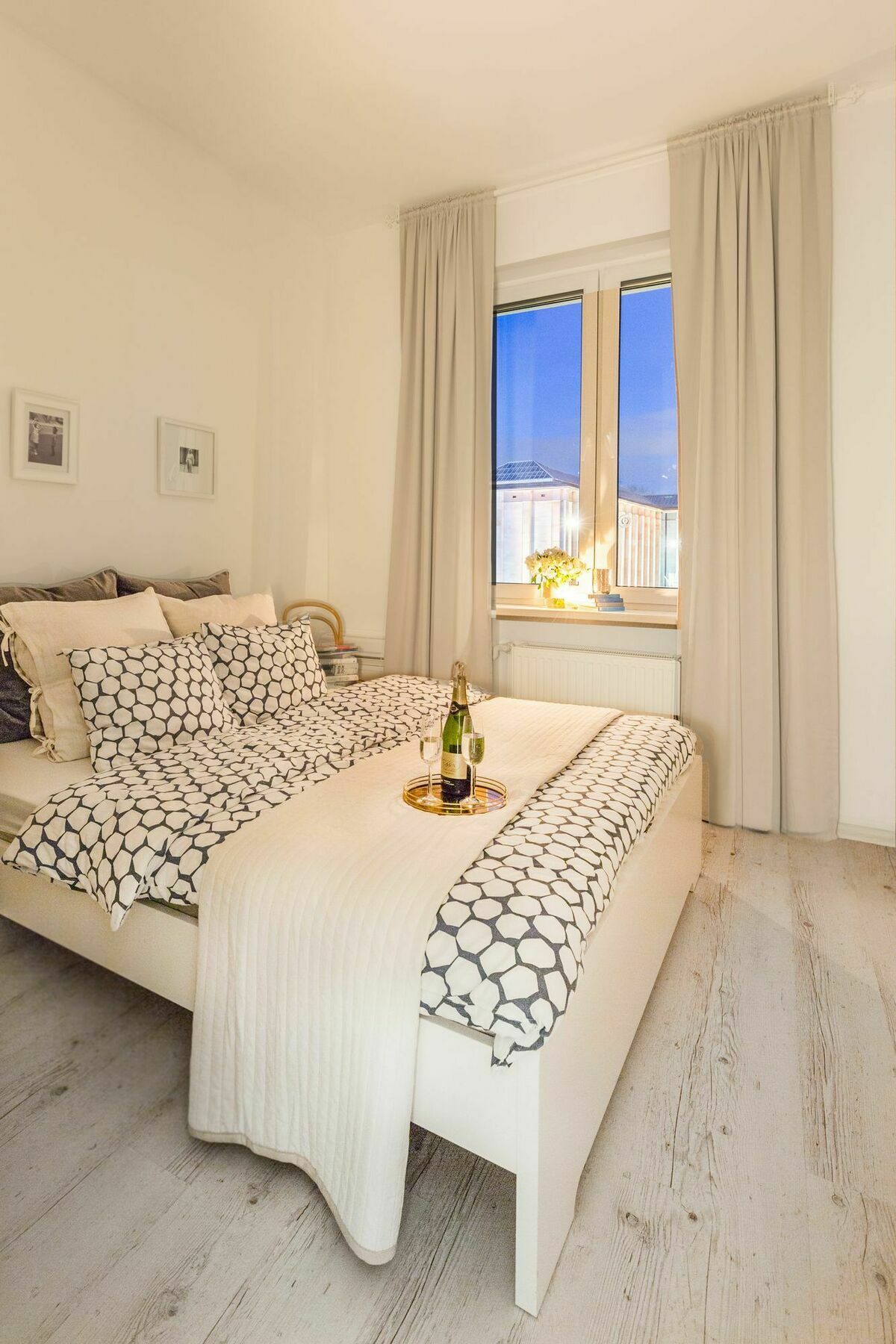 Palm Aparts Apartment