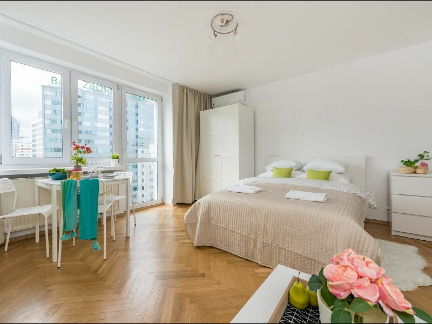 Apartment Rondo Onz Warsaw