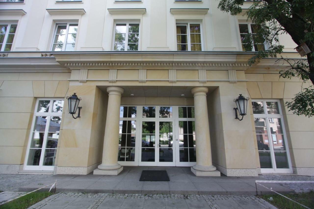 Hostel Dom Pomocy Studentom *