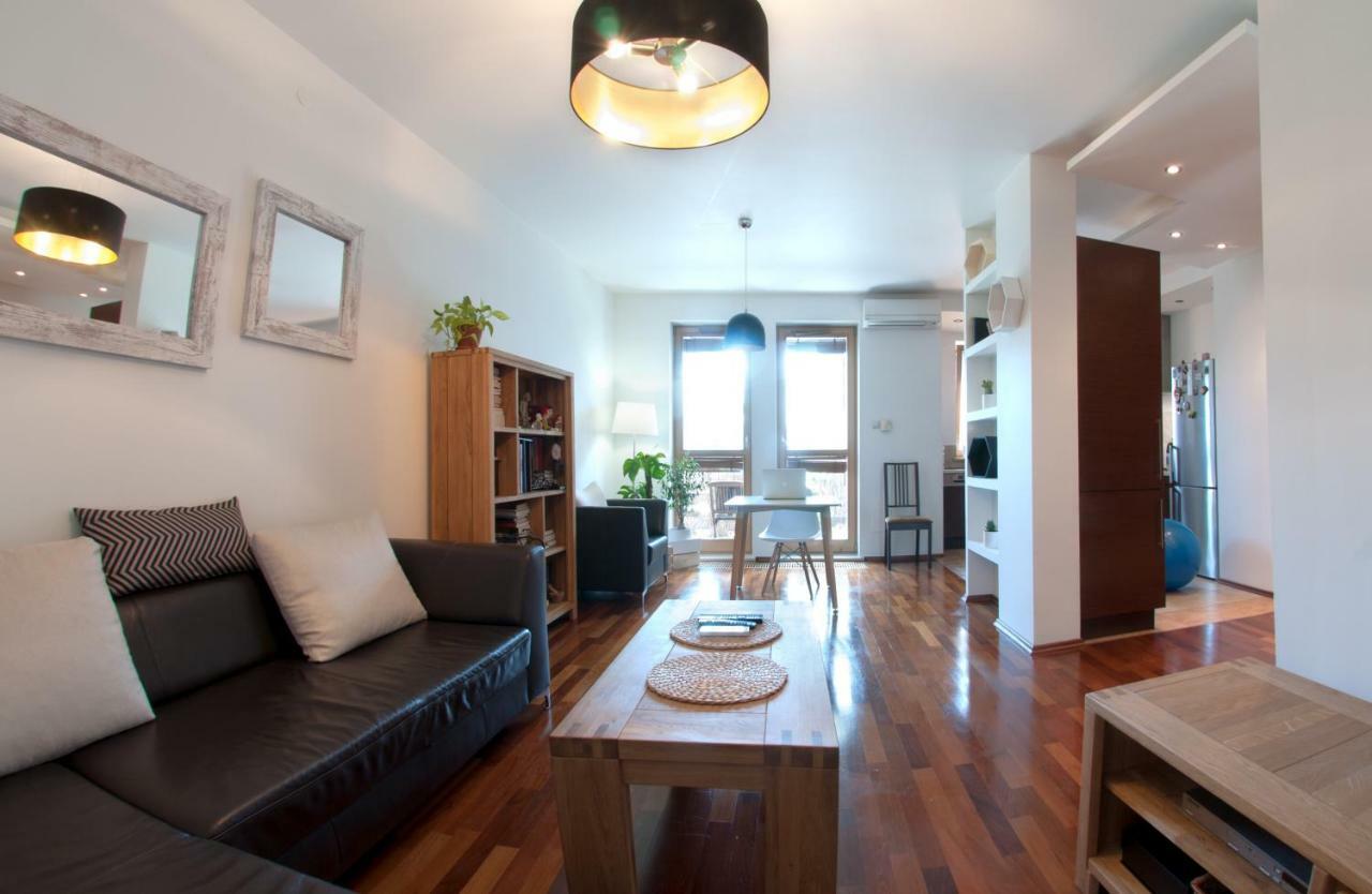 Apartment - Aparts Wilanow Ledochowska