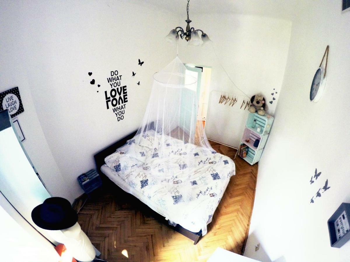 Old Town Heart Apartment *