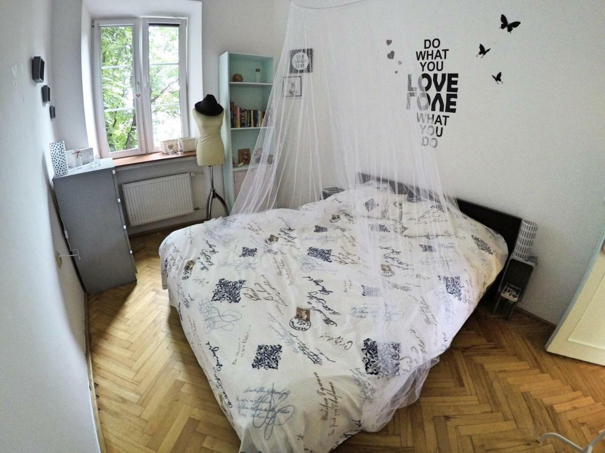 Old Town Heart Apartment *