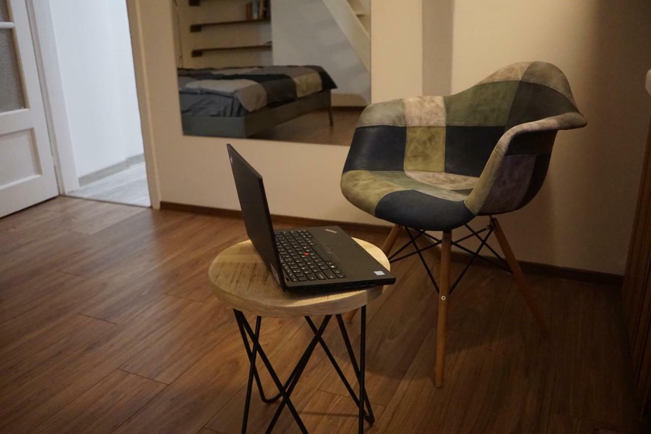 Palace Of Culture, Modern City Center Suite! Apartment