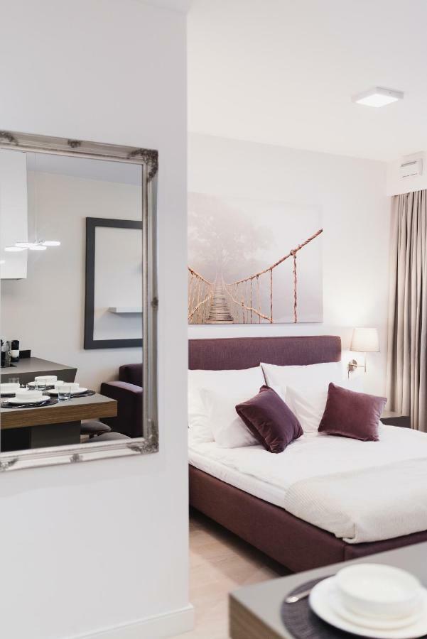 Luxlux Metro Slodowiec Apartment Warsaw