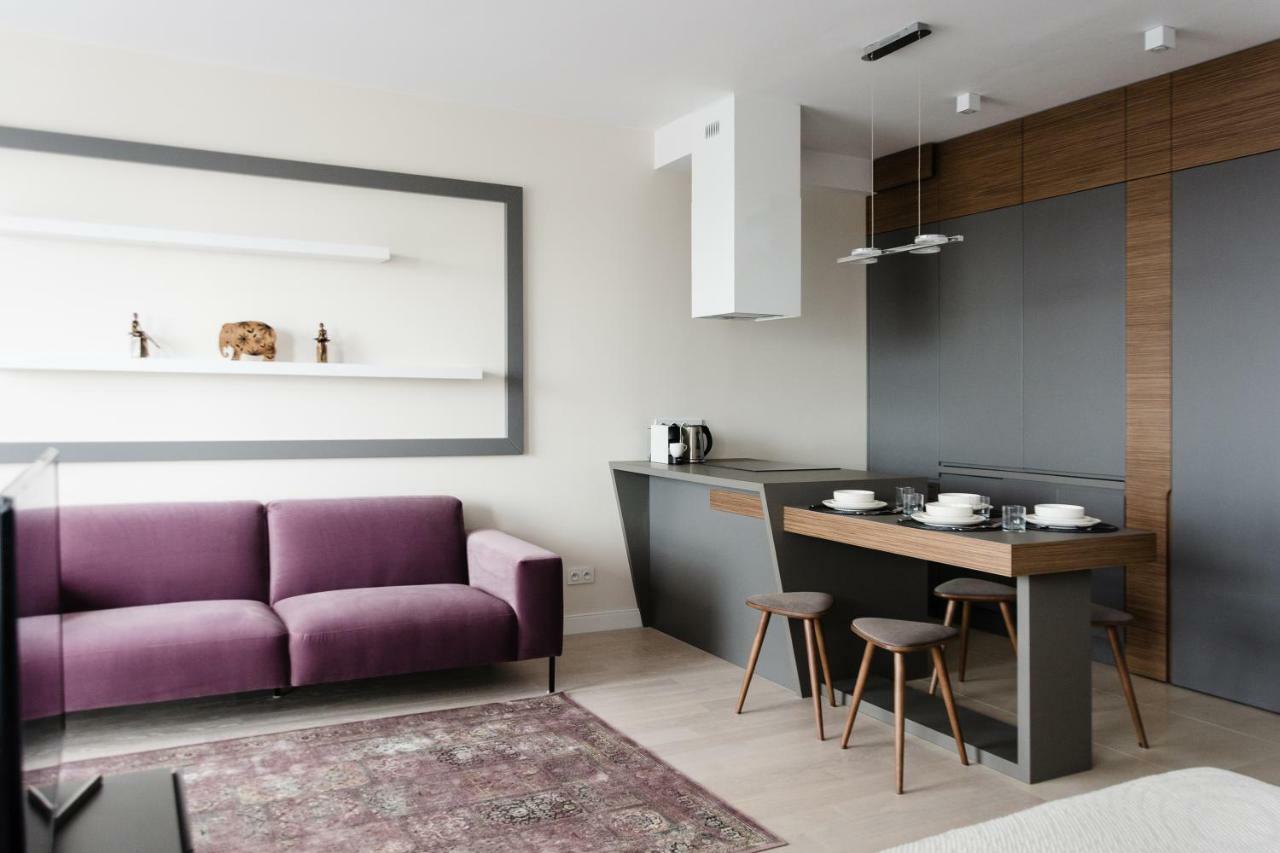 Luxlux Metro Slodowiec Apartment