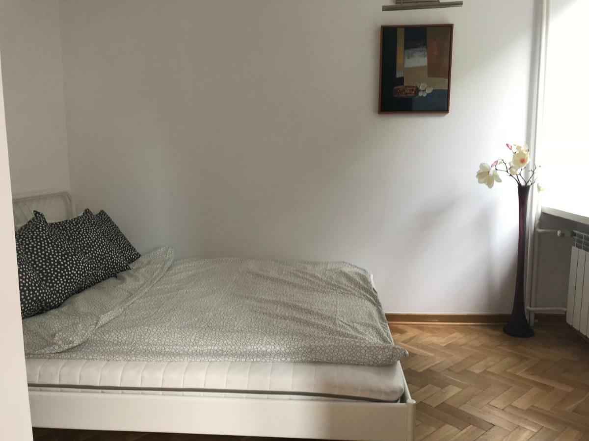 Nina Na Bielańskiej Apartament Warszawa