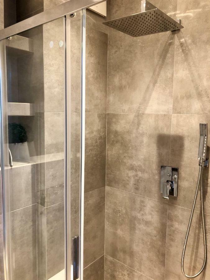 Living Point Apartament *